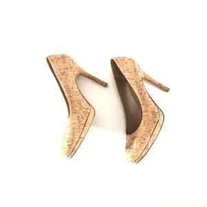 Stuart weitzman coorkwoon pump stiletto sz 9 1/2